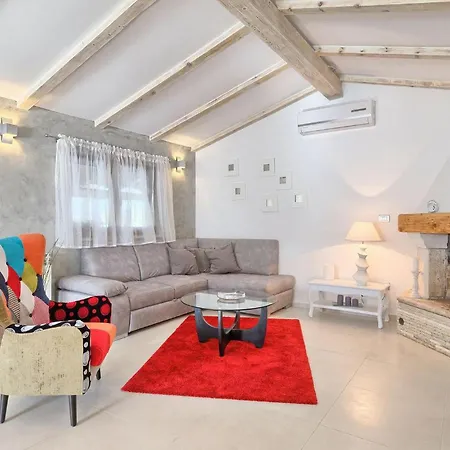 Vakantiehuis Dioniz *