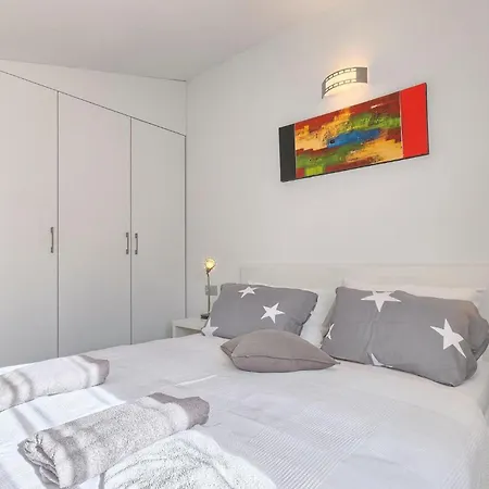 Dioniz Holiday home *