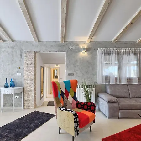 Dioniz Holiday home