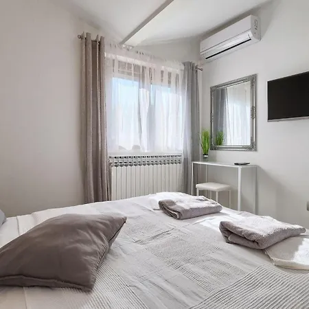 Dioniz * Ровинь